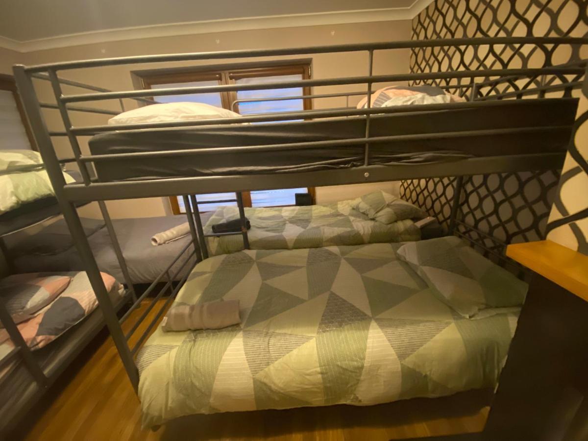 Dublin Airport Big Rooms With Bathroom Outside Room - Kitchen Only 7 Days Reservation Exterior foto