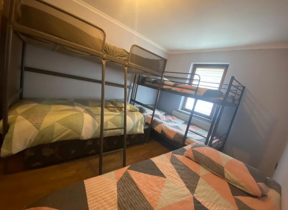 Dublin Airport Big Rooms With Bathroom Outside Room - Kitchen Only 7 Days Reservation Exterior foto